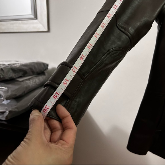 DANIER LEATHER JACKET WITH FUR!!! - Picture 13 of 15